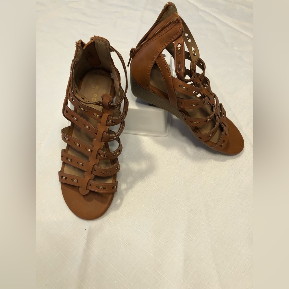 👠Girls Report Sz 1 Gladiator Sandals